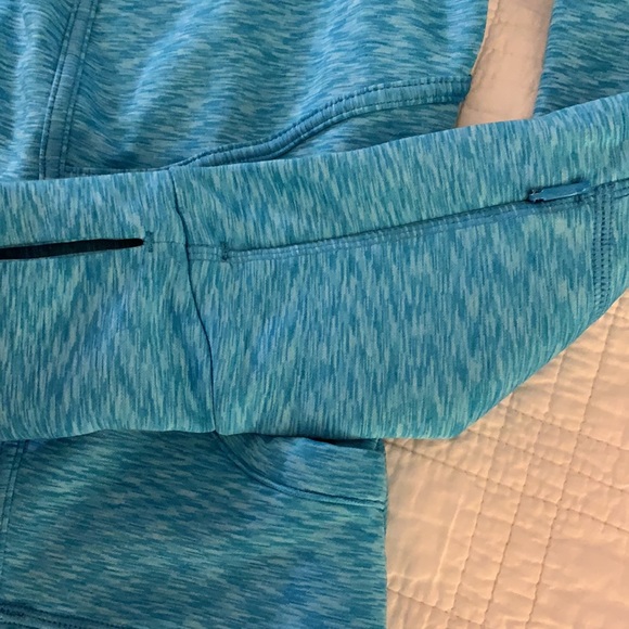 Athleta - Picture 6 of 7